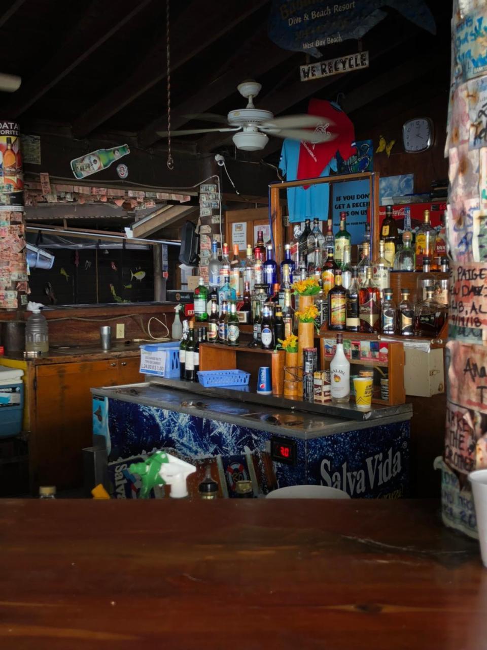 Bananarama Dive & Beach Resort West Bay Esterno foto